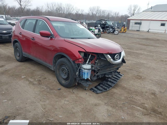 Salvage Nissan Rogue Image