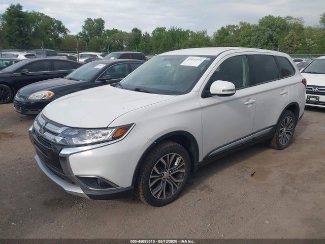 Mitsubishi Outlander Se