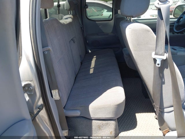 Toyota Tundra Sr5 V8
