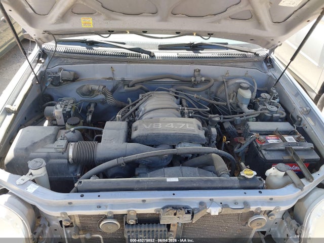 Toyota Tundra Sr5 V8