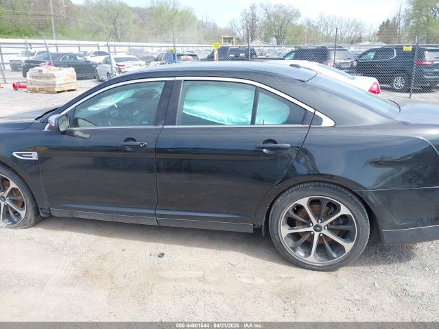 Ford Taurus Limited