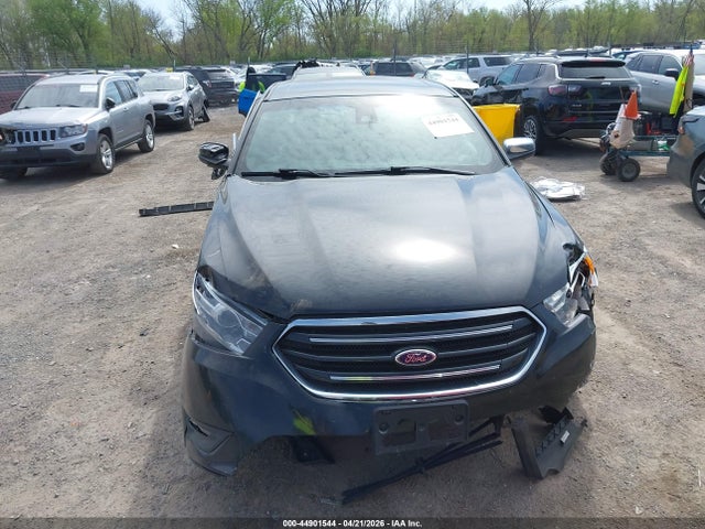 Ford Taurus Limited