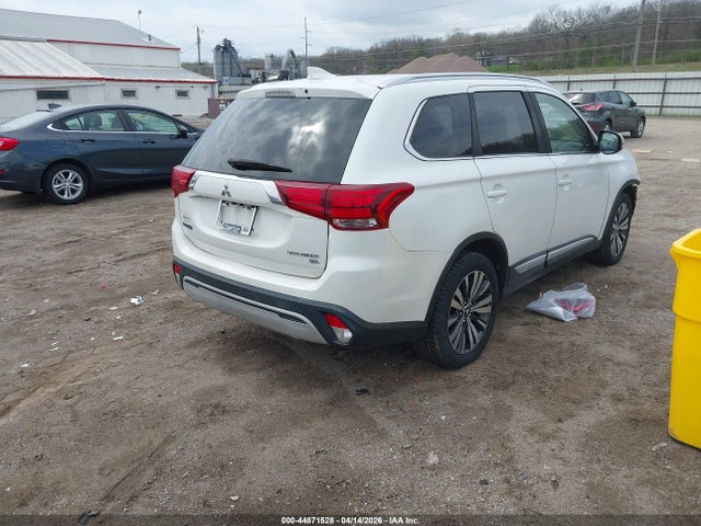 Mitsubishi Outlander Sel
