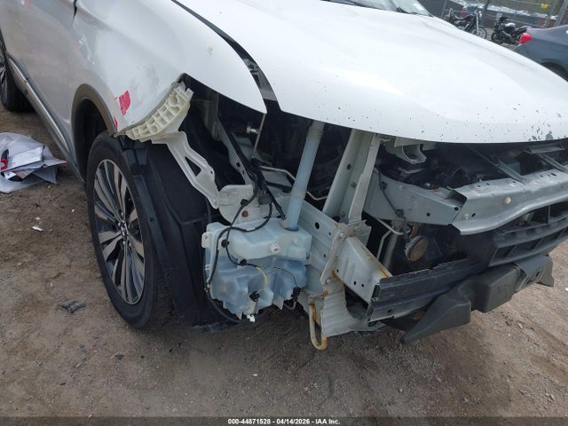 Mitsubishi Outlander Sel