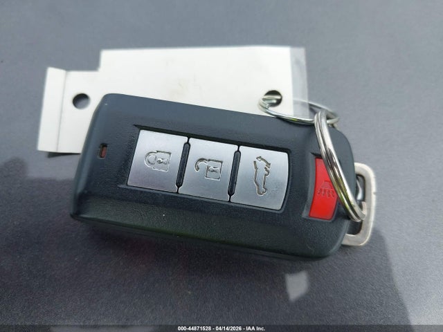 Mitsubishi Outlander Sel