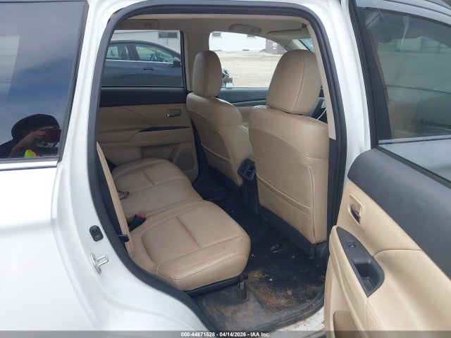 Mitsubishi Outlander Sel