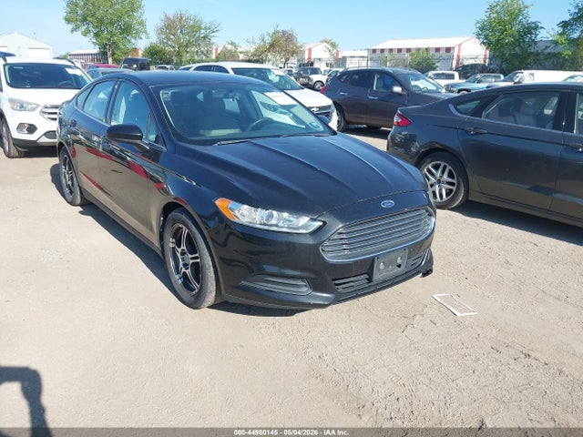 Salvage Ford Fusion Image