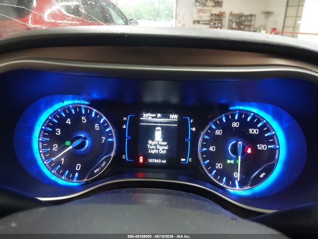Chrysler Pacifica Touring L