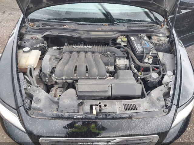 Volvo V50 2.4i