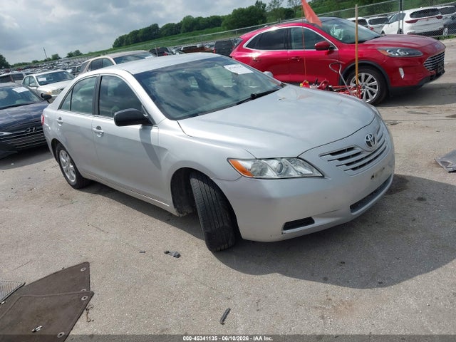 Salvage Toyota Camry Image