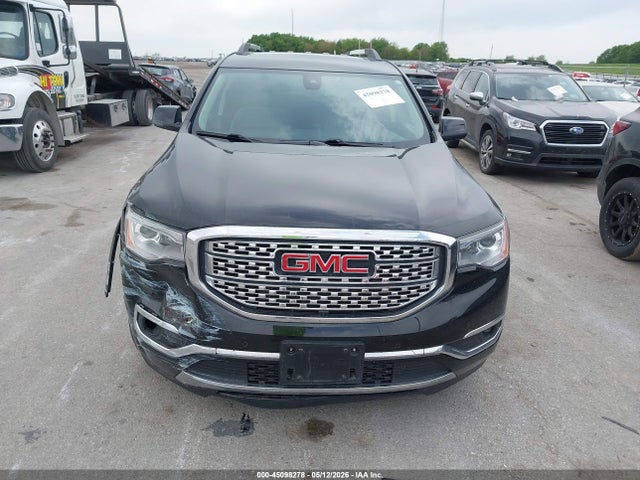 GMC Acadia Denali