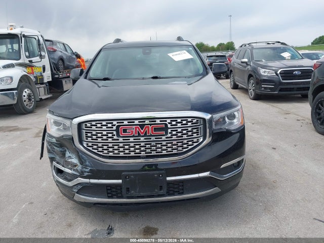 GMC Acadia Denali