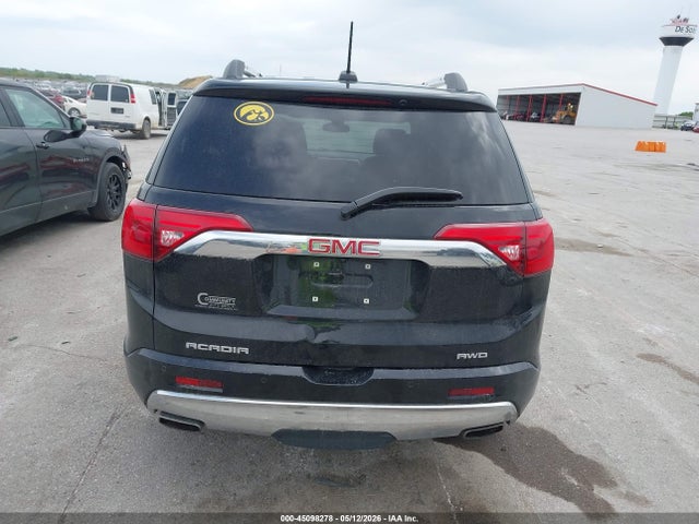 GMC Acadia Denali