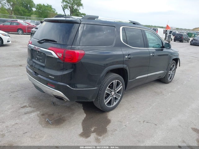 GMC Acadia Denali