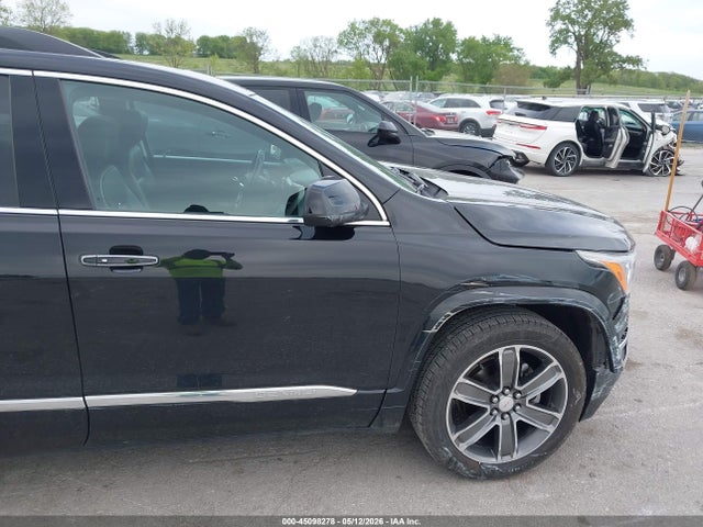 GMC Acadia Denali