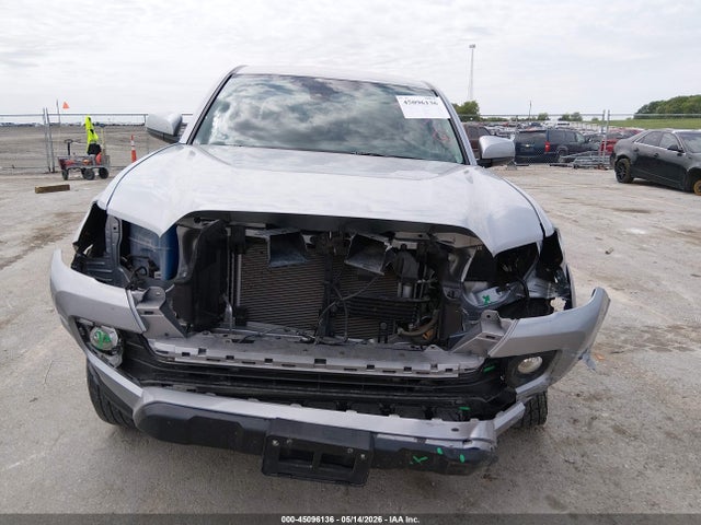 Toyota Tacoma Sr5 V6