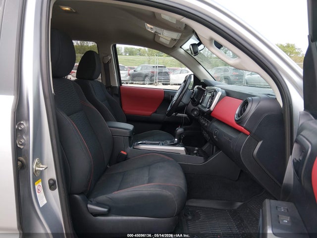 Toyota Tacoma Sr5 V6