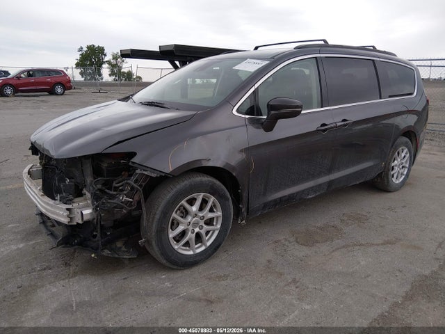 Chrysler Pacifica Touring L