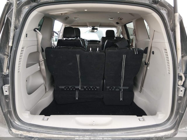 Chrysler Pacifica Touring L