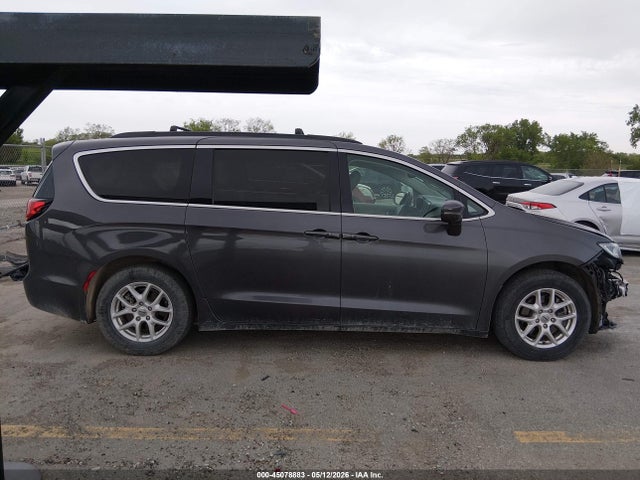 Chrysler Pacifica Touring L