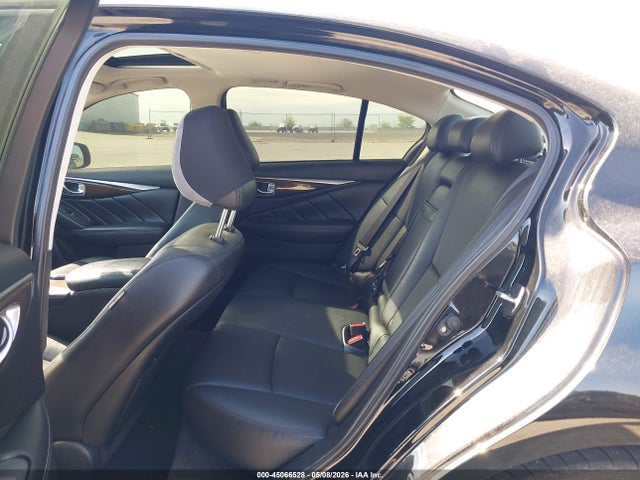 INFINITI Q50 3.0t Luxe