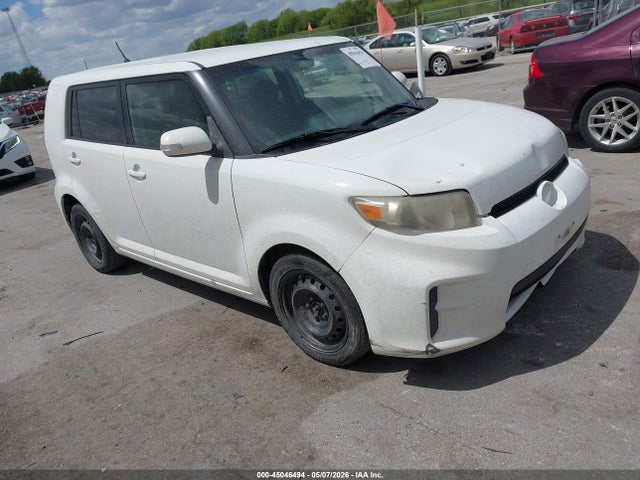 Salvage Scion xB Image
