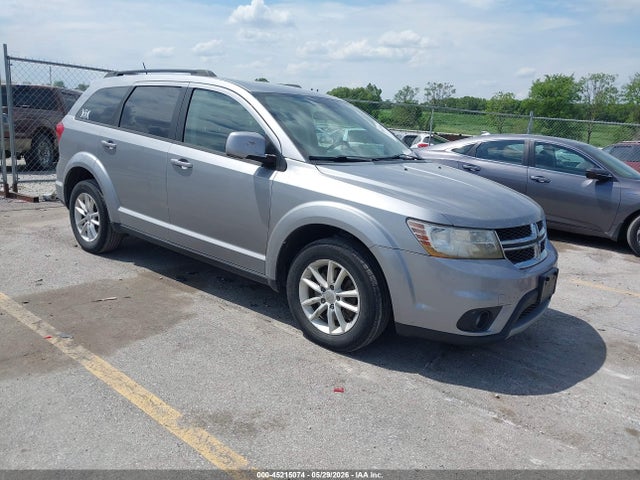 Salvage Dodge Journey Image