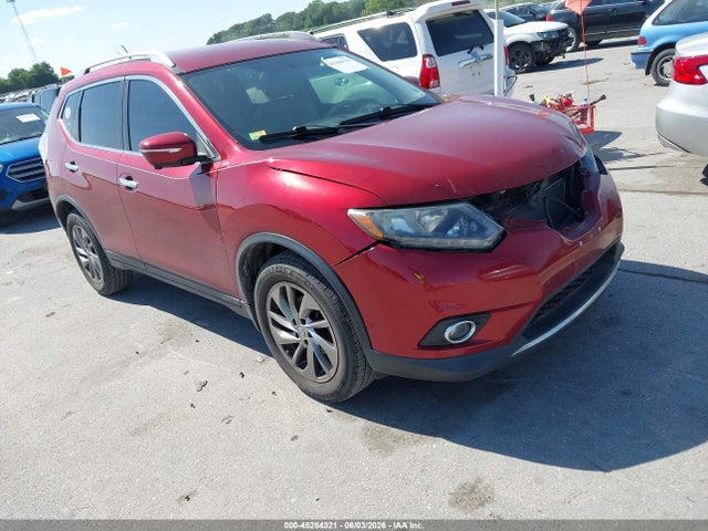 Salvage Nissan Rogue Image