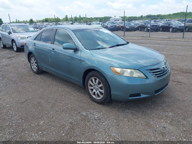 Salvage Toyota Camry Image