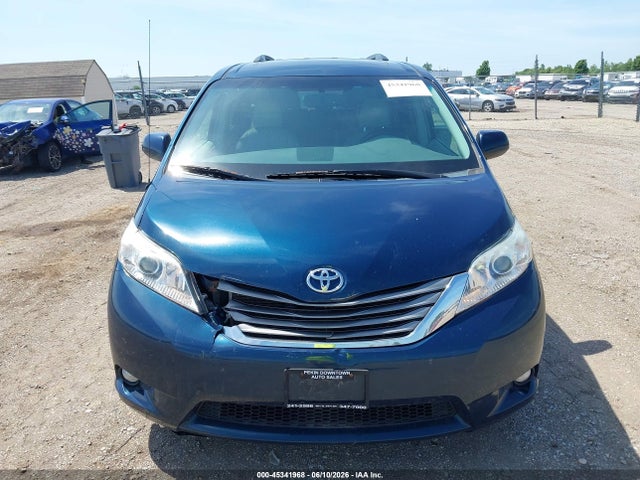 Toyota Sienna Xle 7 Passenger