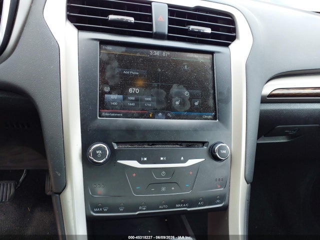 Ford Fusion Se