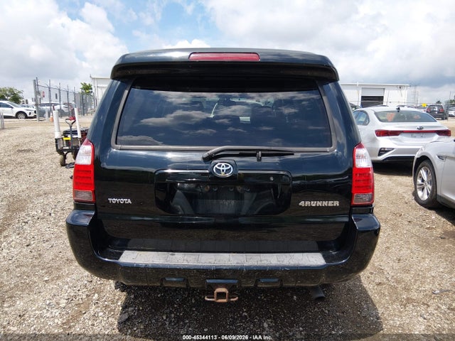 Toyota 4Runner Limited V6