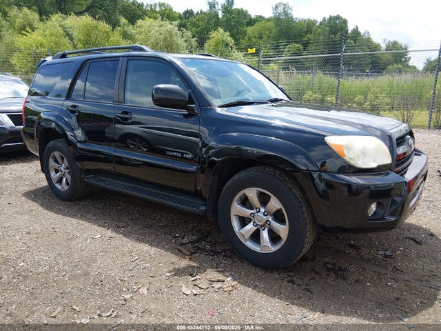 Salvage Toyota 4Runner Image