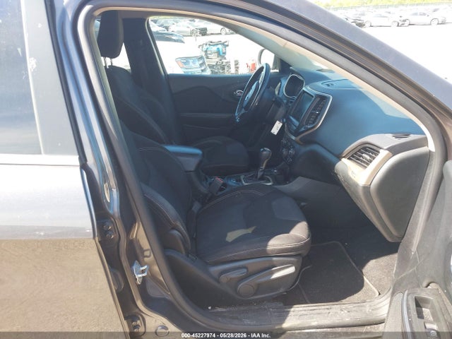 Jeep Cherokee Latitude