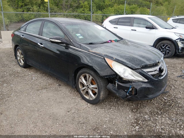 Salvage Hyundai SONATA Image