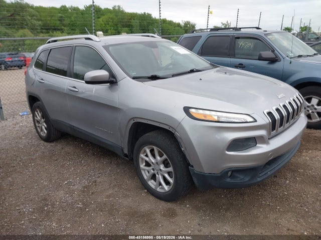 Salvage Jeep Cherokee Image