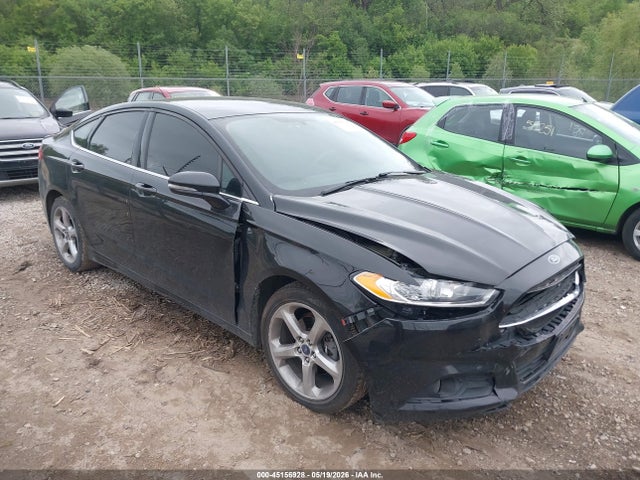 Salvage Ford Fusion Image