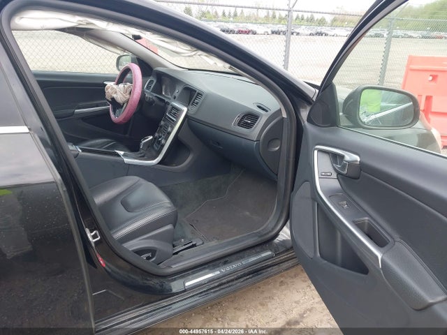 Volvo S60 T5