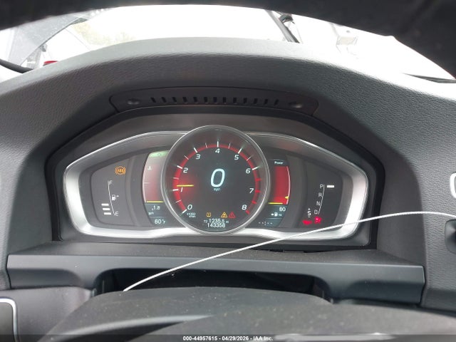 Volvo S60 T5