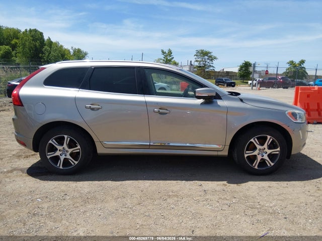 Volvo XC60 T6