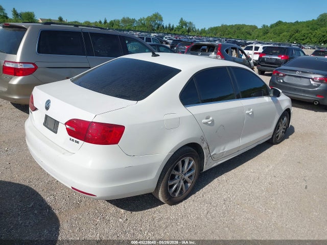 Volkswagen Jetta 2.5l Se