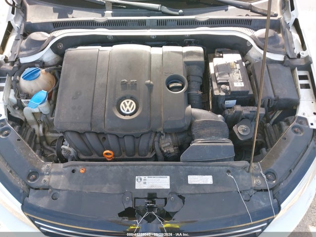 Volkswagen Jetta 2.5l Se