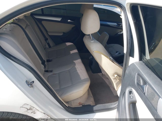 Volkswagen Jetta 2.5l Se
