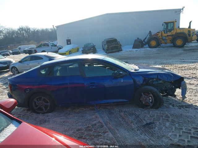 Kia K4 Lxs