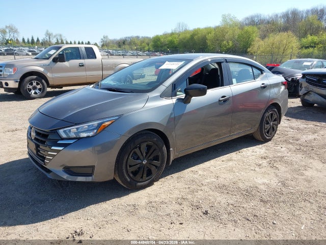 Nissan Versa 1.6 S