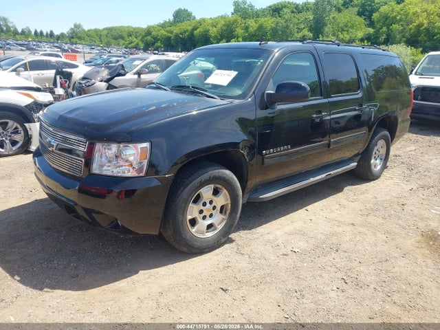 Chevrolet Suburban 1500 Lt