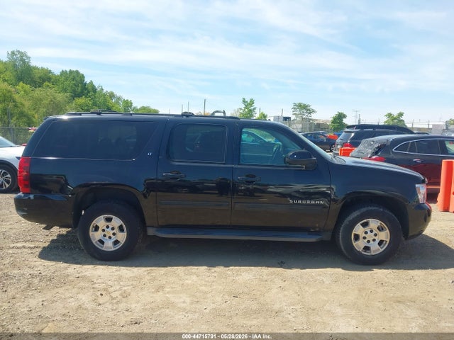 Chevrolet Suburban 1500 Lt