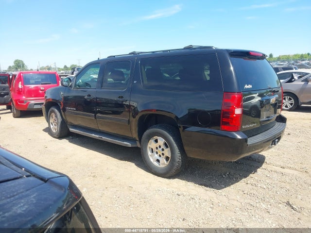 Chevrolet Suburban 1500 Lt