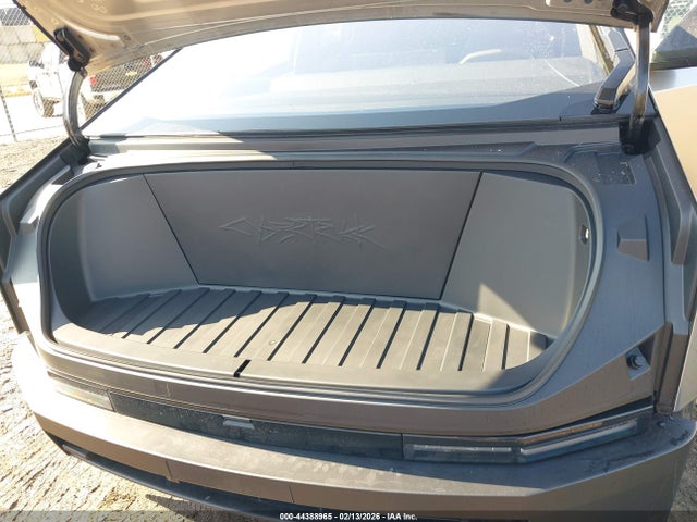 Tesla Cybertruck All-wheel Drive