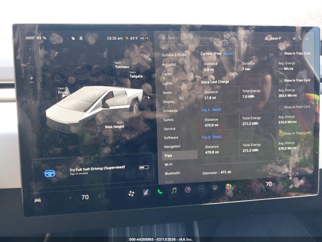 Tesla Cybertruck All-wheel Drive